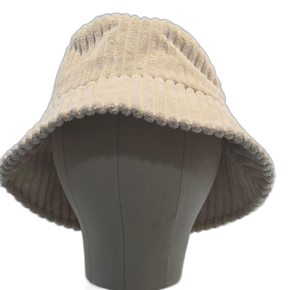 p9-1:자라(ZARA) 코듀로이 버킷햇 베이지 (58cm)