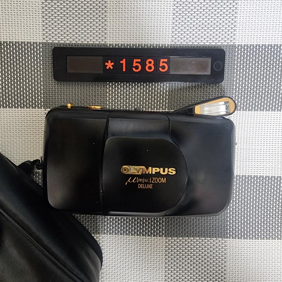 올림푸스 뮤 줌 디럭스 필름카메라 플래시고정안됨