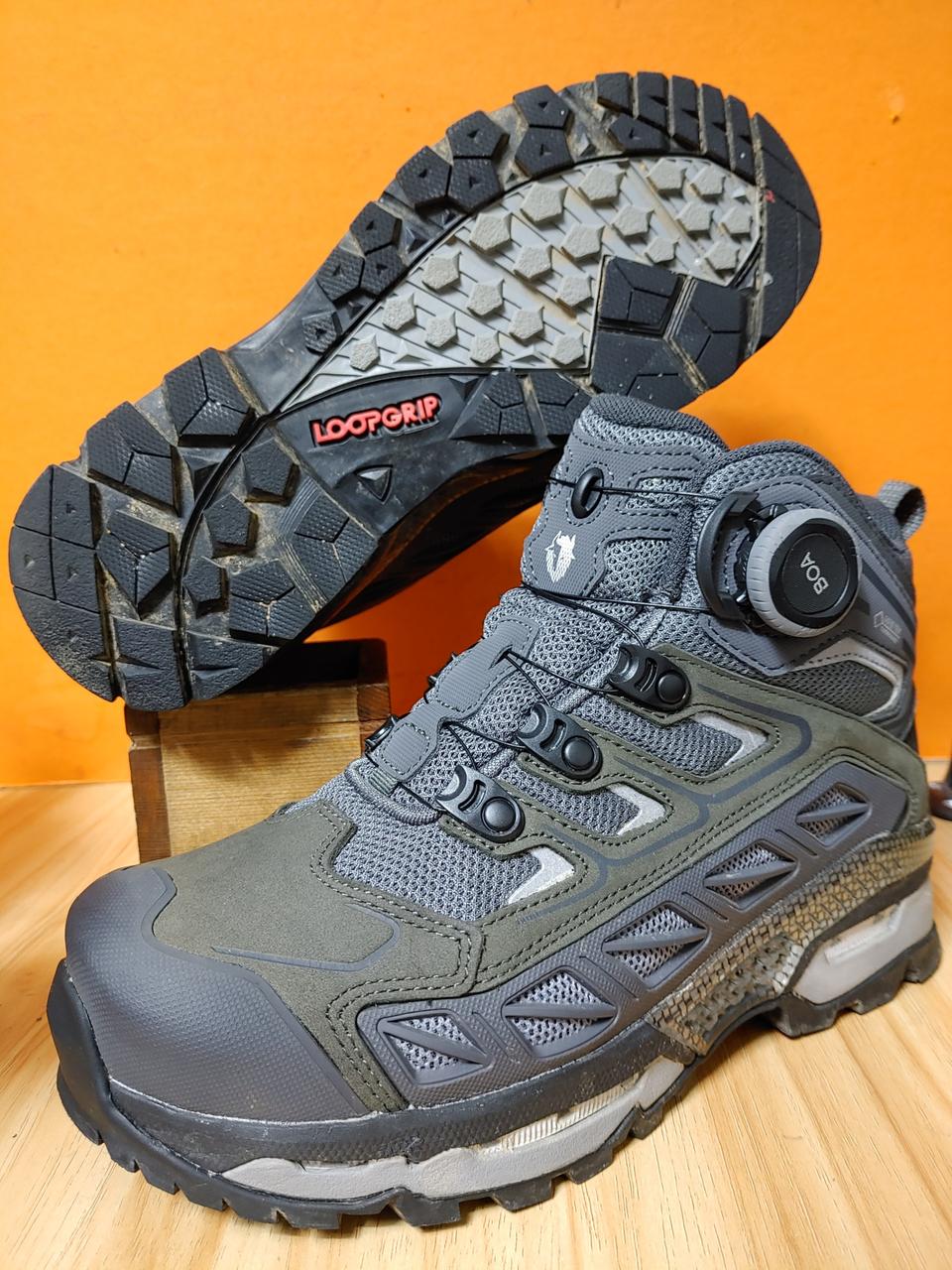 (한번사용)블랙야크 서라운드 고어텍스 보아 등산화(230)