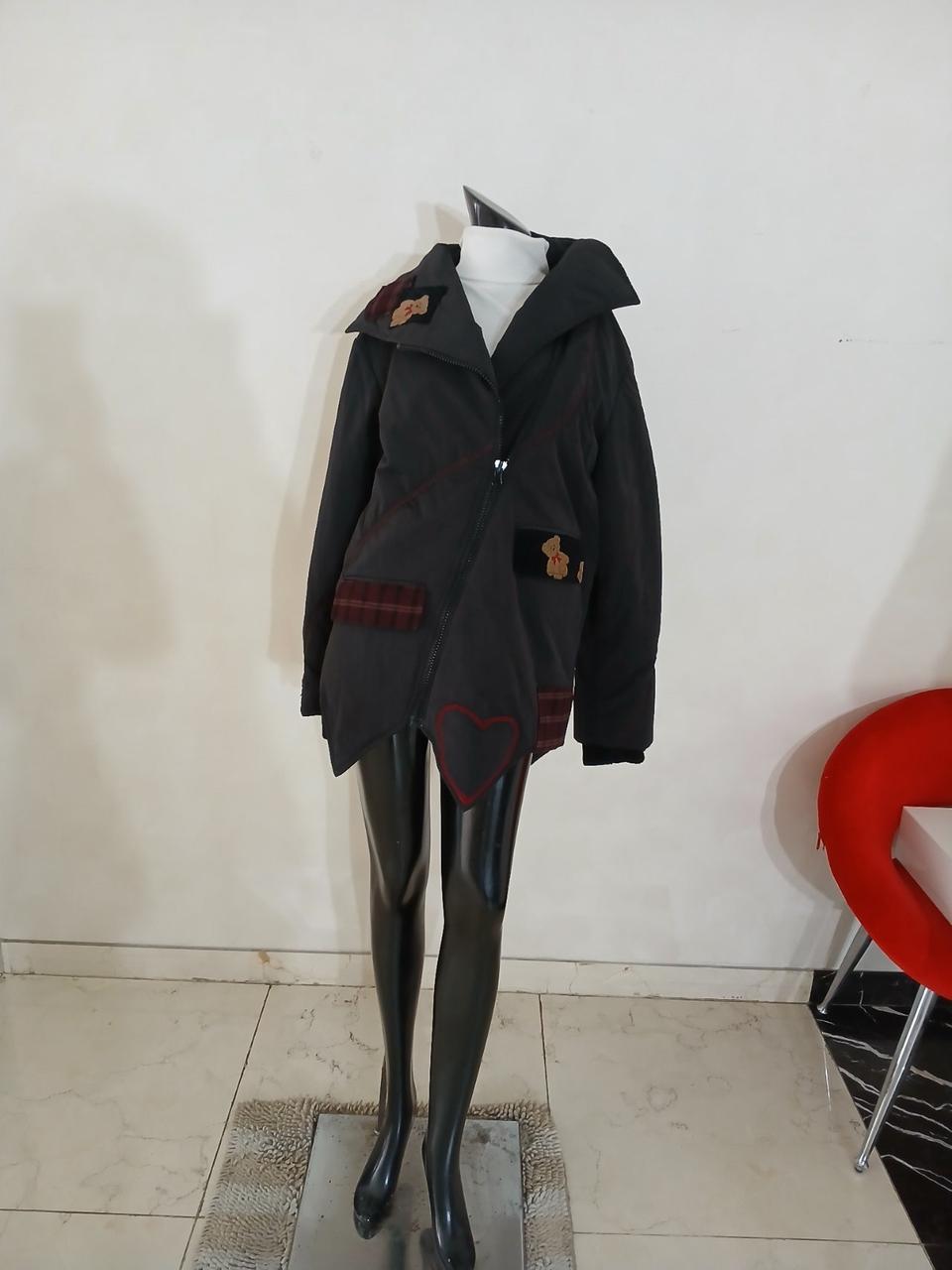 와이쏘시리얼즈 와펜장식 패딩 66