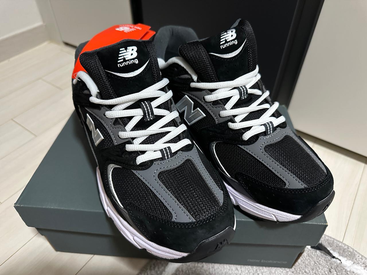뉴발란스 530 미사용 새상품 팔아요!