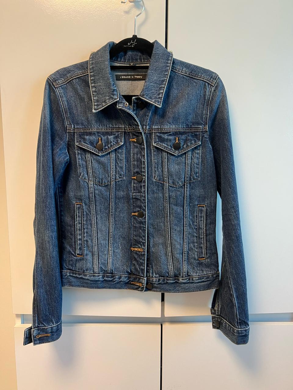 제이브랜드 띠어리 콜라보 청쟈켓