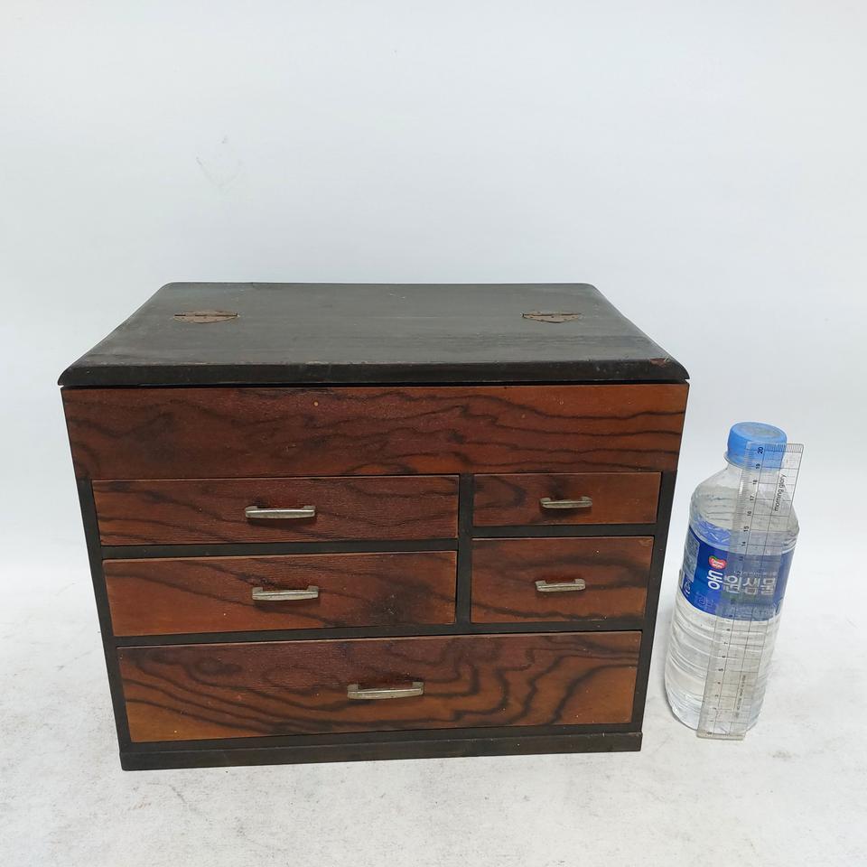 옛날 반짇고리함.  바느질함. -  만물당. 근대사 