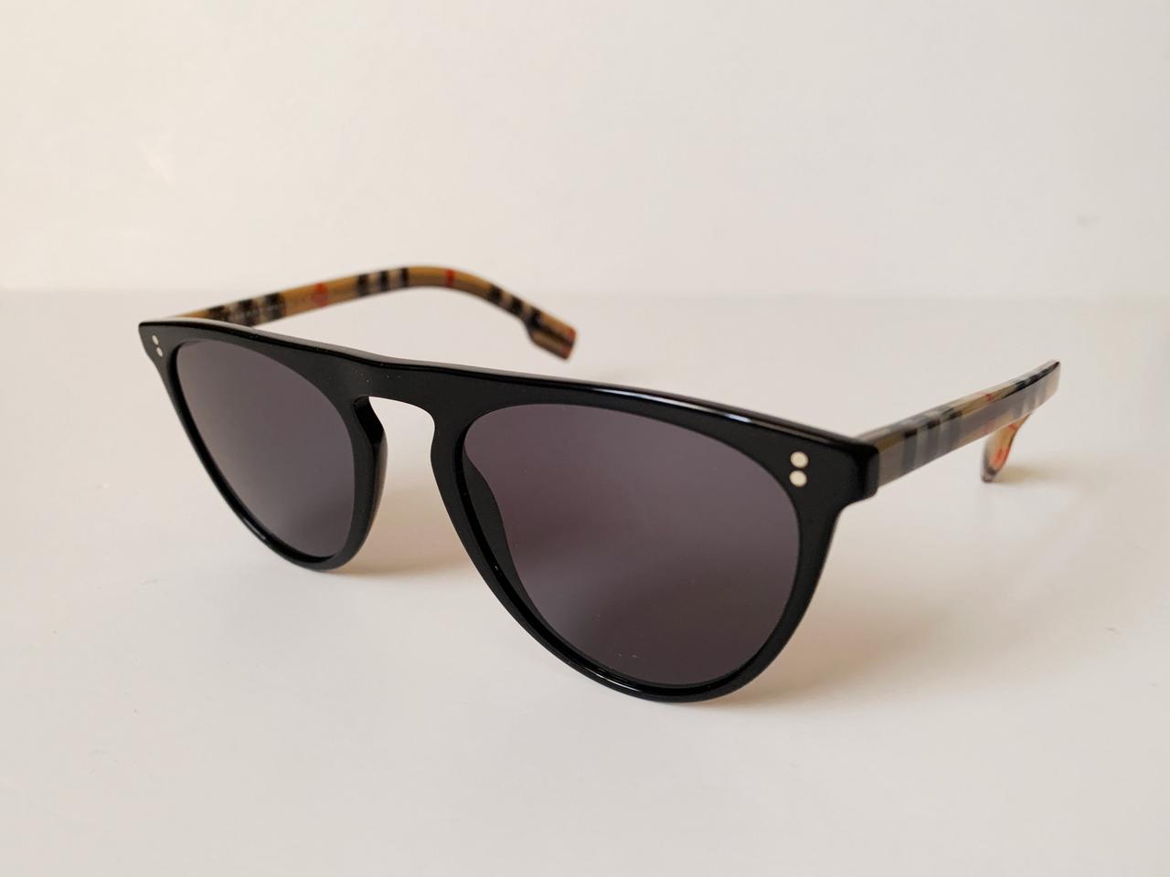 [정품] 버버리 블랙 편광선글라스 B4281 3757