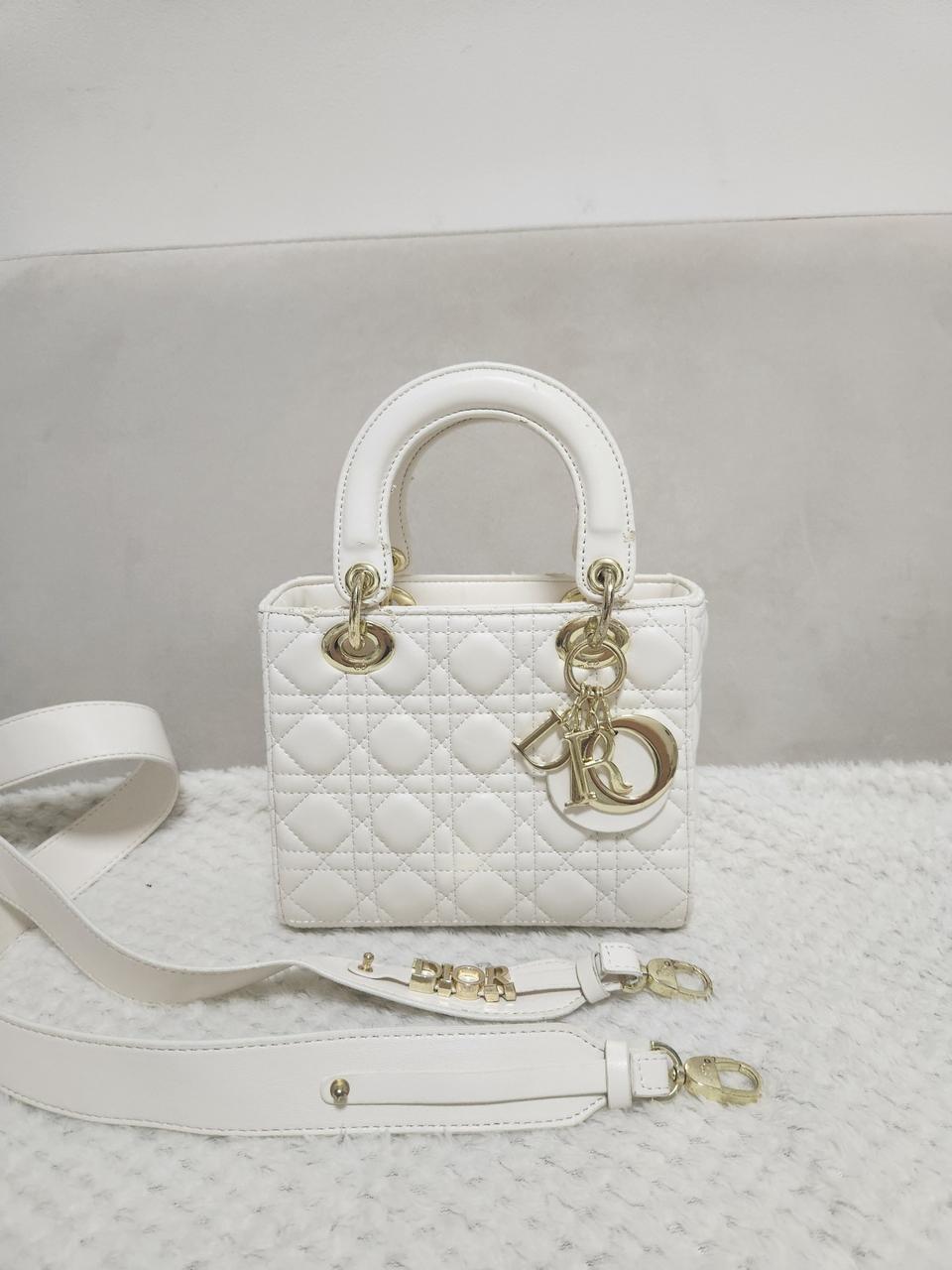 [급처/무료배송] 디올 레이디백 스몰 화이트(사용감 많음)