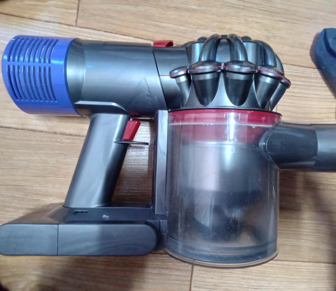 다이슨 청소기 sv10