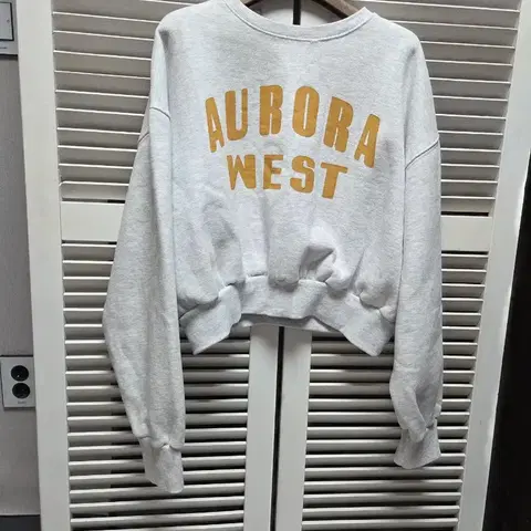 RAMI J HANI 기모 크롭 맨투맨