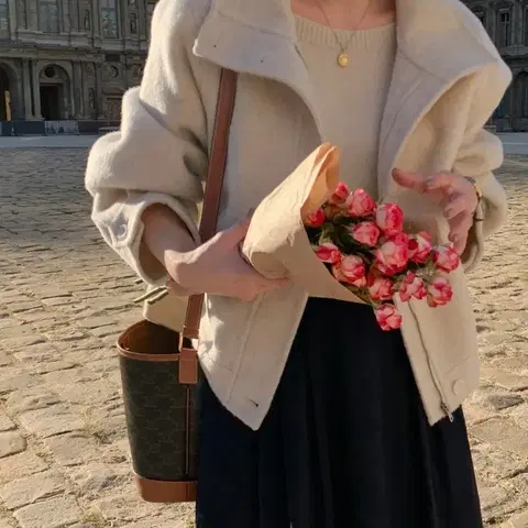 MNLB 핸드메이드 울 알파카 블루종코트