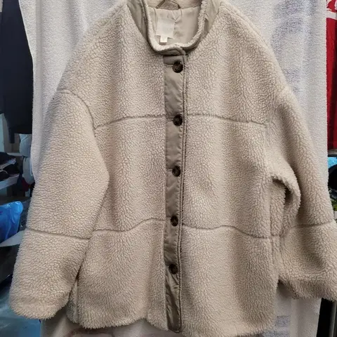 H.M 뽀글이 하프 자켓 여성 US. L 훨 크게나옴