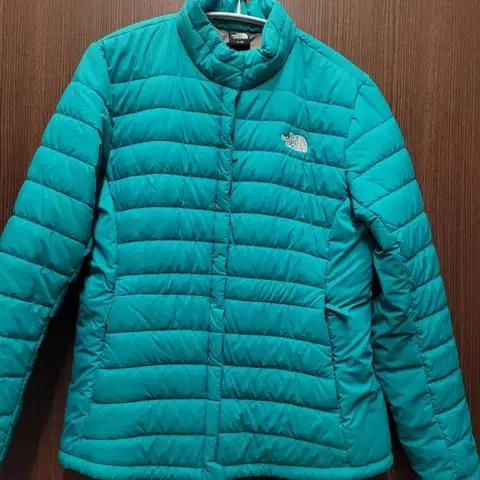 노스페이스 패딩 집업 여성 L. 95