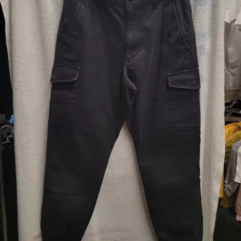 유니클로 카고 조거팬츠 남성 30