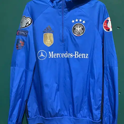 아디다스 독일 국대 반집업 바람막이 100사이즈