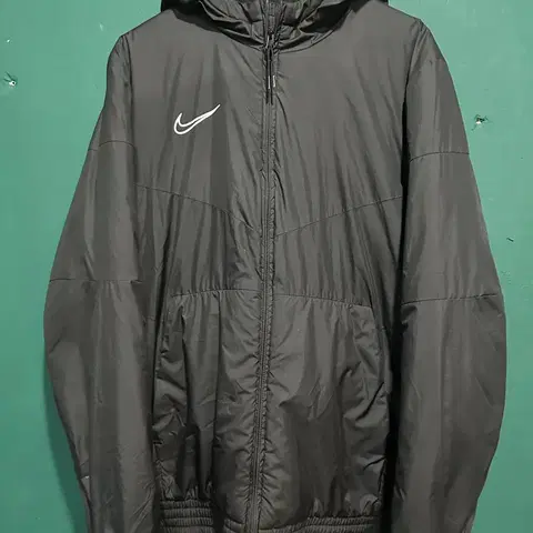 나이키 패딩자켓 블랙 105사이즈