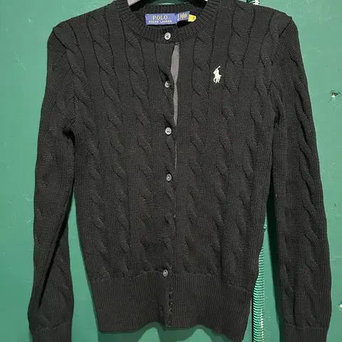 폴로 꽈베기가디건 블랙 S