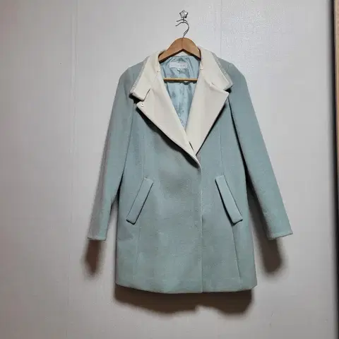 올리브데이올리브 코트