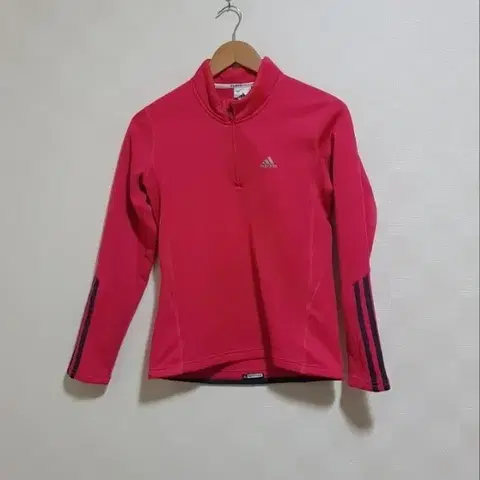 아디다스 티셔츠