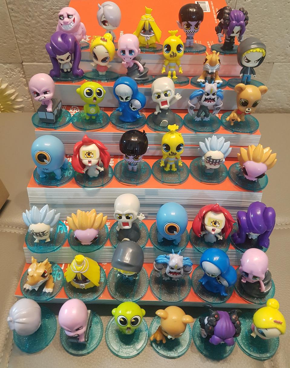 신비아파트 피규어