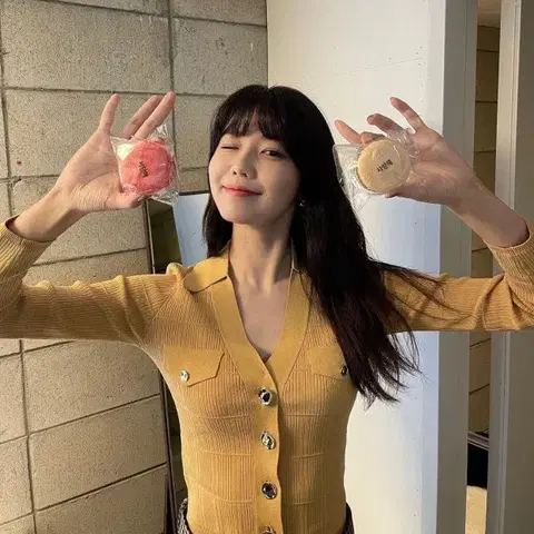 SANDRO 산드로 수영 니트 가디건 1