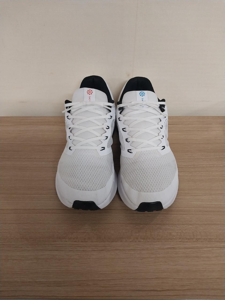 남성 나이키 런 스위프트3 흰검 런닝화, 운동화 (280)