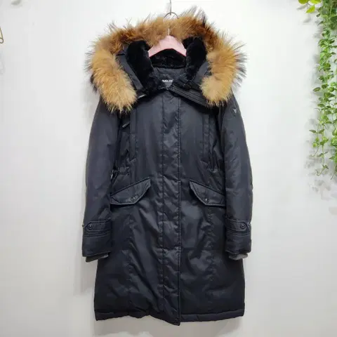 블랙야크 여성 라쿤퍼 덕다운 롱패딩 90 사이즈