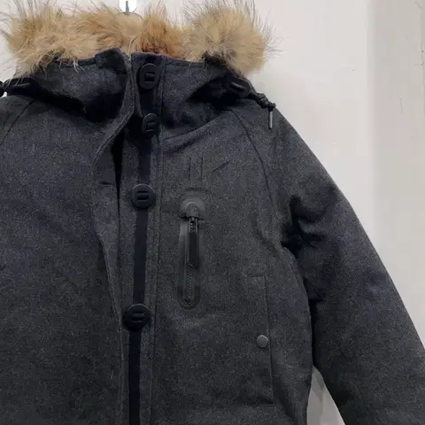 블랙야크 프리미엄 구스다운 울 후드 롱패딩