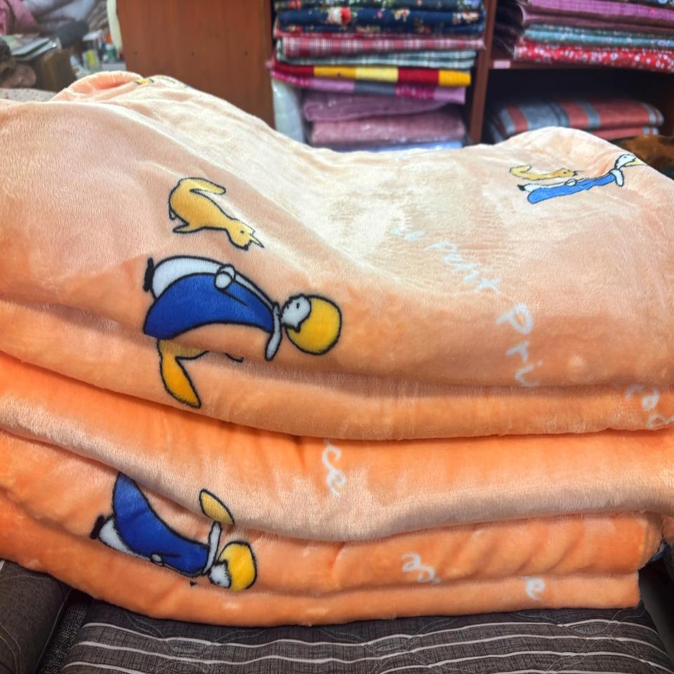 <원가처분> 150X200(cm) 피터맨 극세사 담요 처분 합니다.