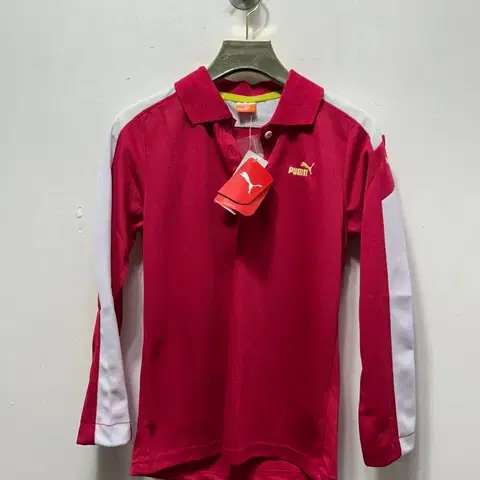 푸마 핑크색 긴팔 폴로티 새상품 S