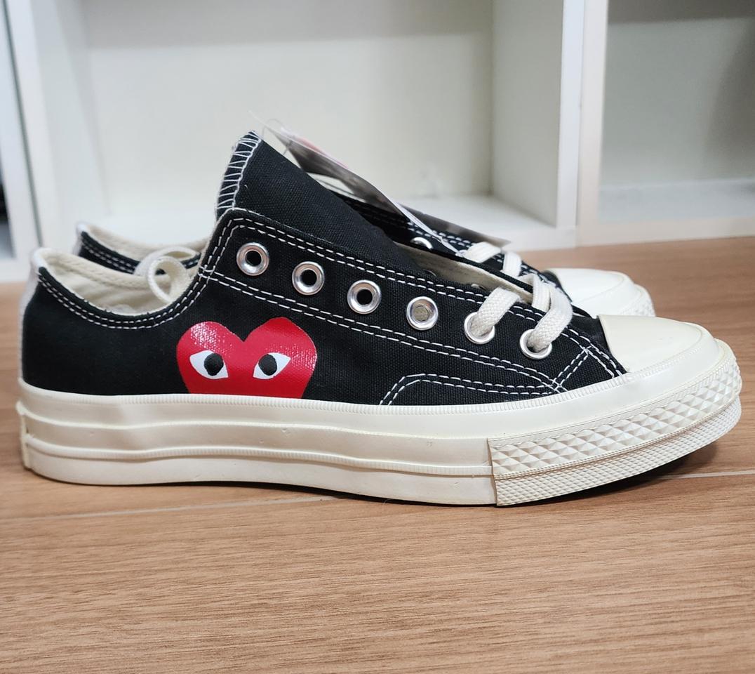 꼼데가르송 x 컨버스 콜라보 스니커즈 (245)