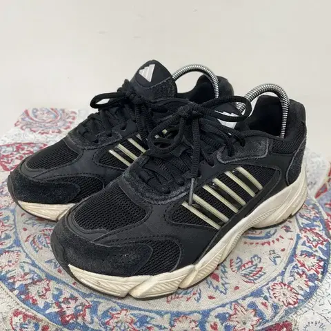 아디다스 크레이지 카오스 2000 스니커즈 운동화 235 E00586