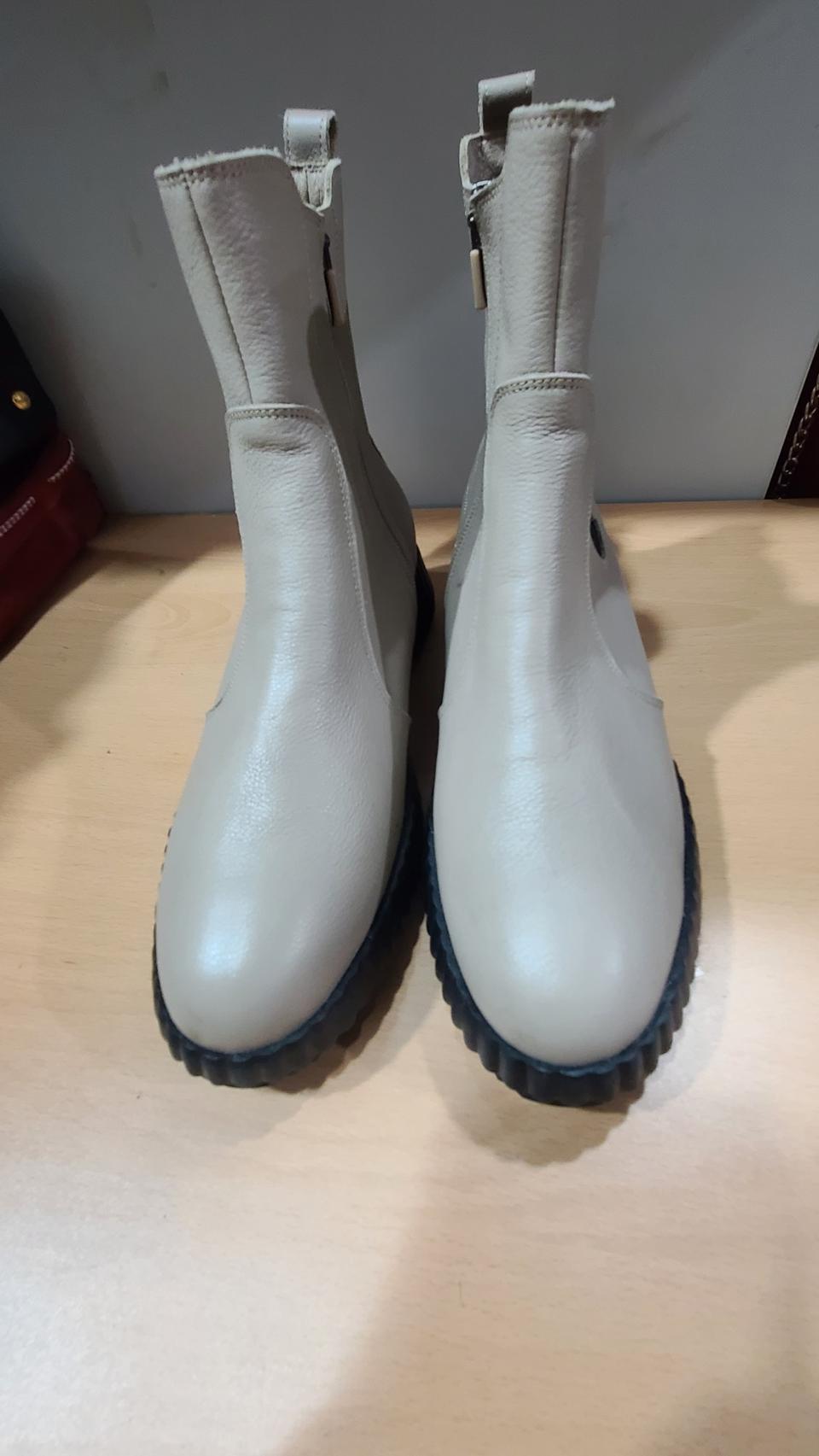 가이거 앵클부츠