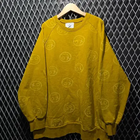 엑스오디너리 맨투맨 52