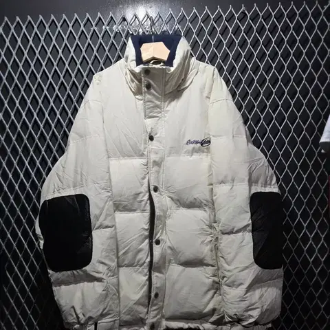 퀵실버 엘보우패치 덕다운 패딩 L