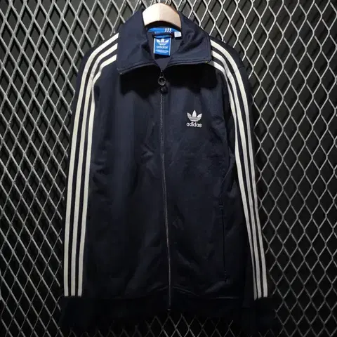 아디다스 유로파 져지 100