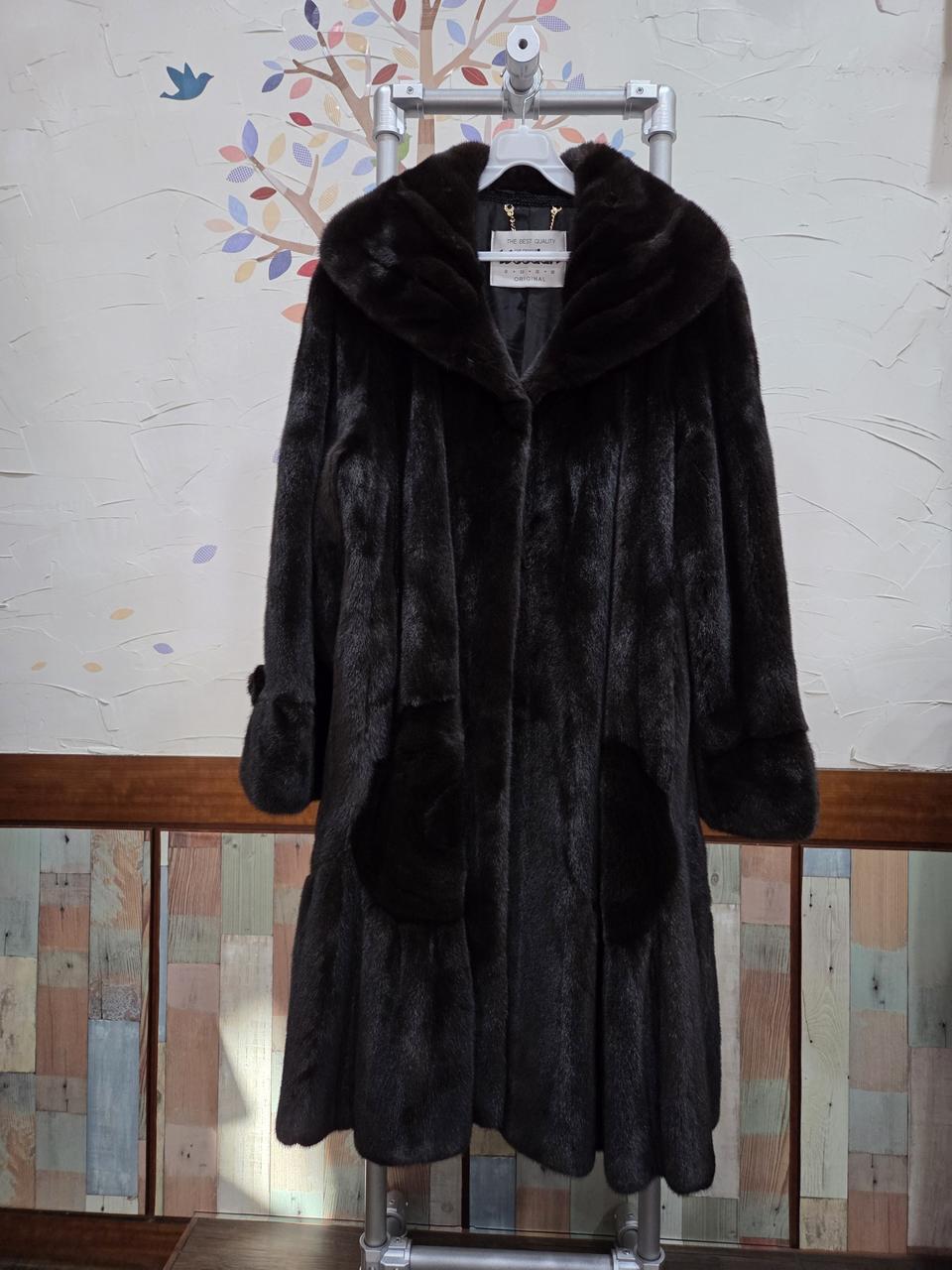 우단 블랙그라마 롱코트