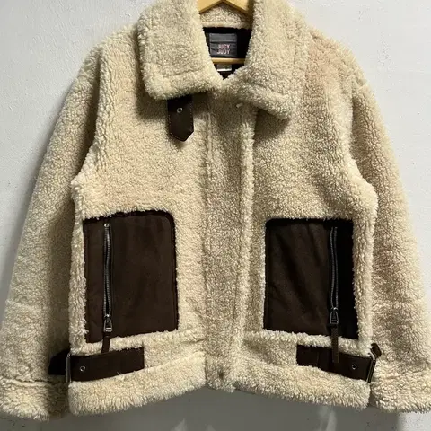 55-66 쥬시쥬디 양털 뽀글이 루즈핏 후리스 자켓 정품