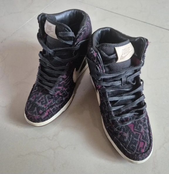 나이키/앵글 키높이 운동화/230/235