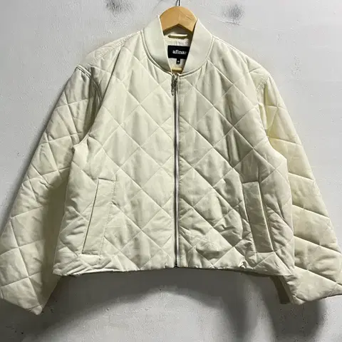55-66 AFINAR 루즈핏 퀼팅 패딩자켓