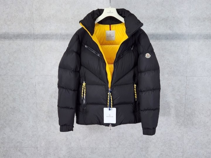 몽클레어 카트마이 (Katmai) 구스다운 패딩