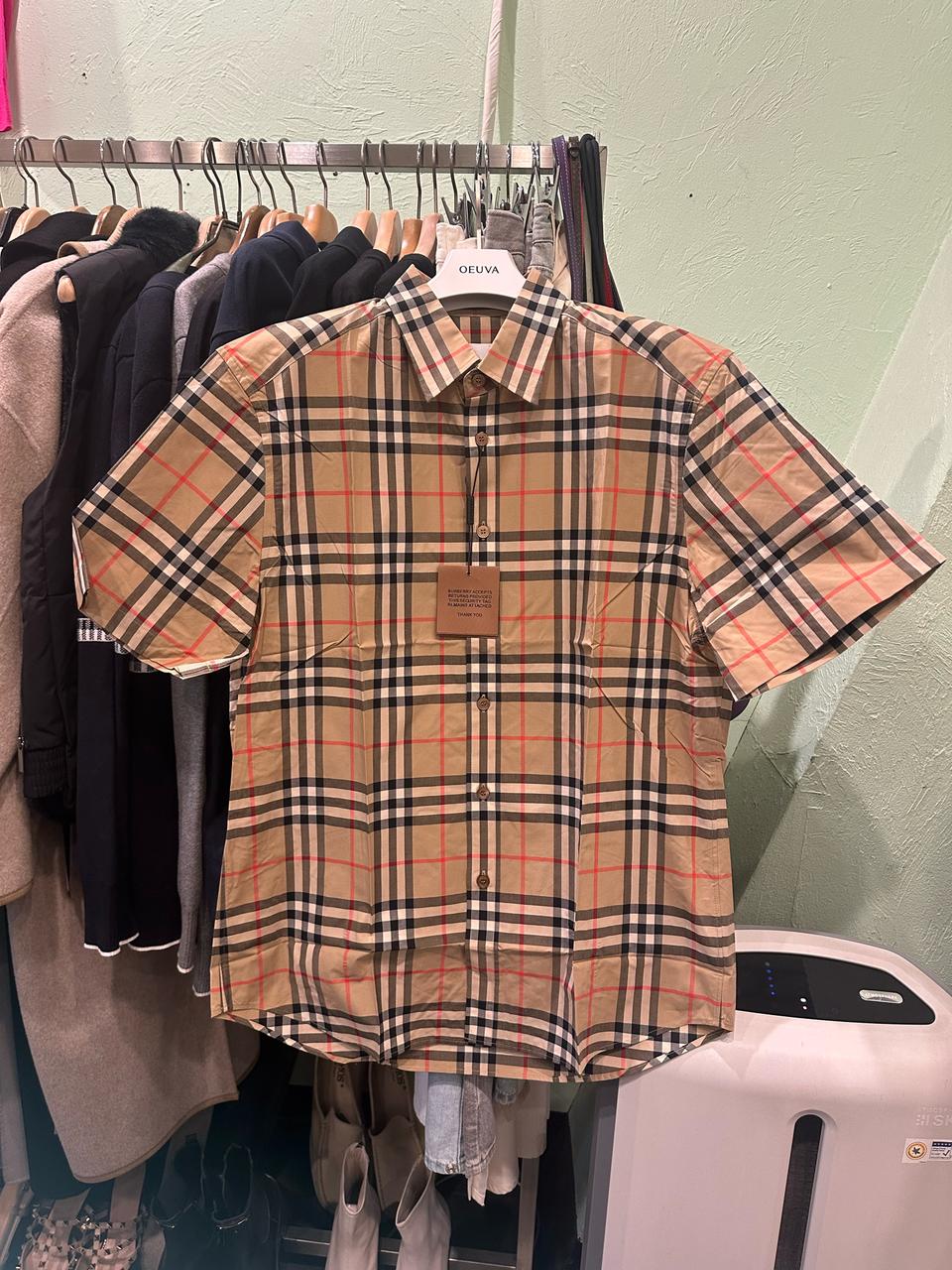 버버리 정품 티셔츠 새상품