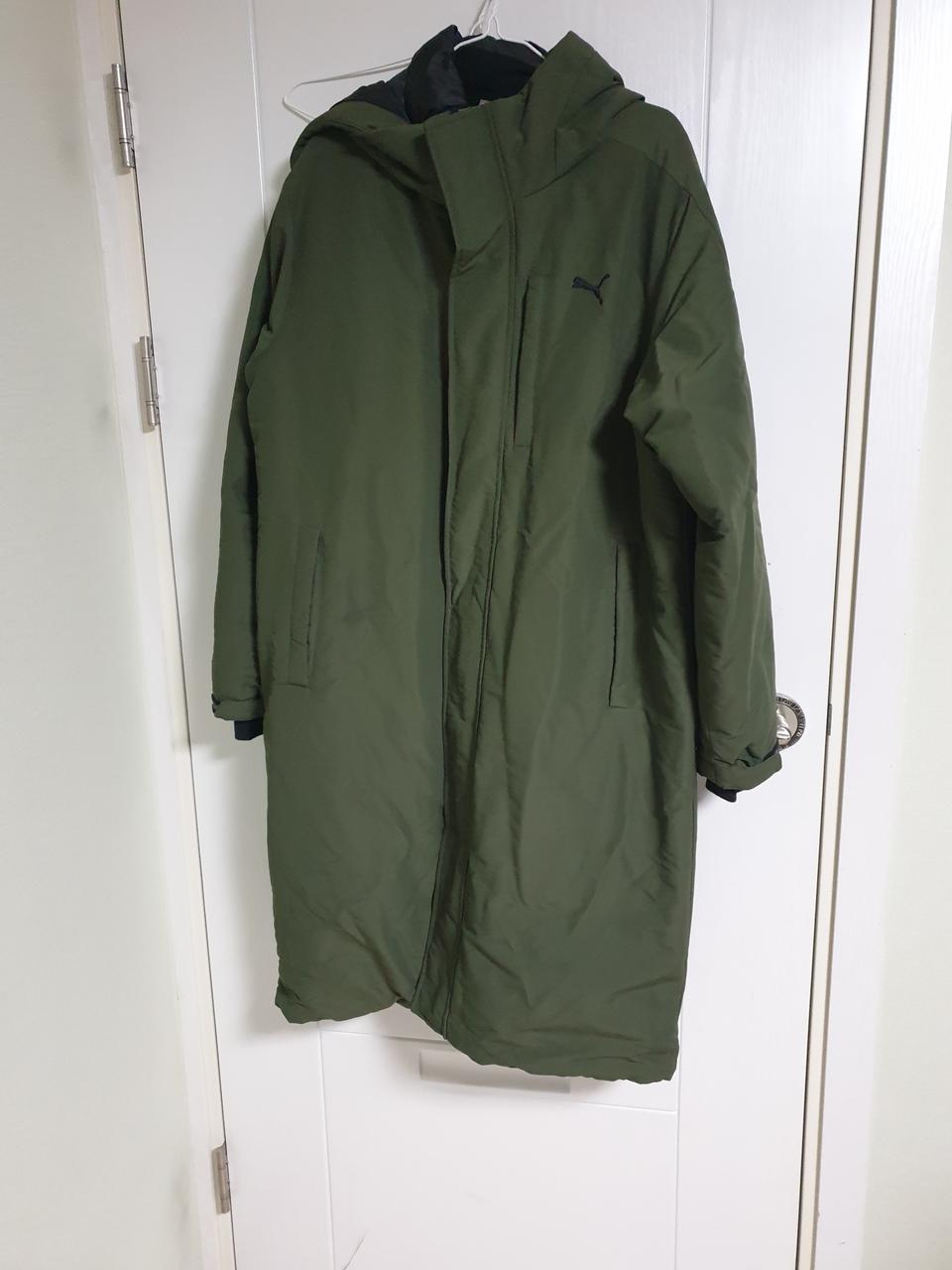 푸마 롱 패딩 ㅡ보관 새상품(오리털)