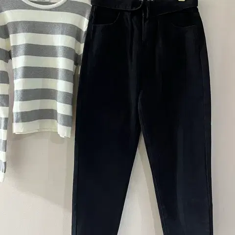 카라포인트흑데님(M)