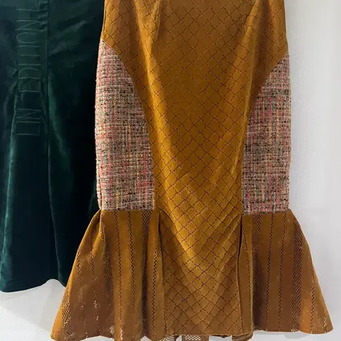 카멜세무트위드스커트(S)