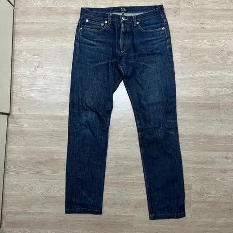 A.P.C. 아페쎄 남성 쁘띠 스탠다드 워싱 데님진 청바지 [진청] 30