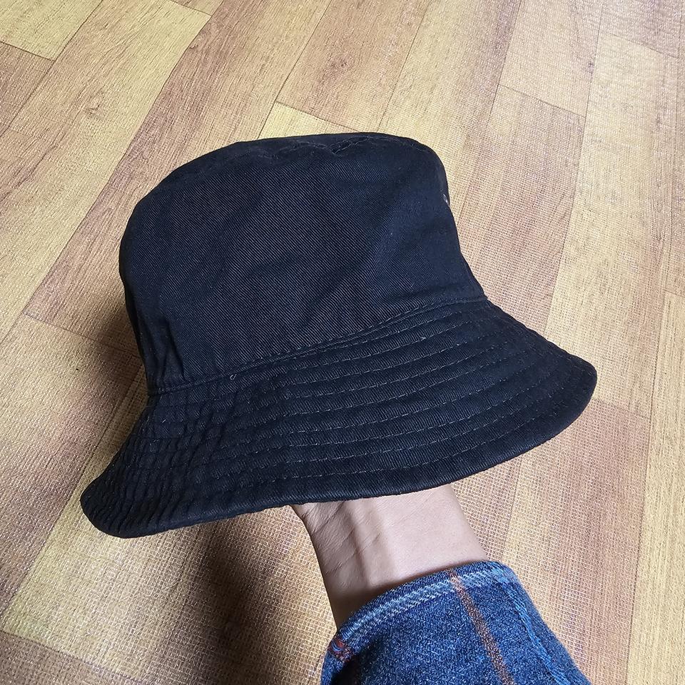 뉴하탄 버킷햇 60사이즈