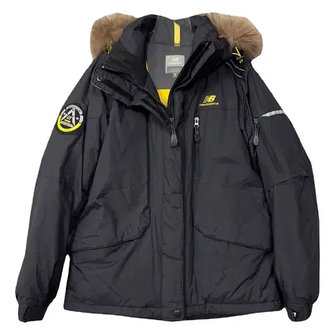 뉴발란스 블랙 로고 덕다운 후드 퍼 숏패딩 90(M)