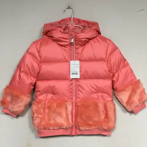 새상품 리틀스텔라 다운 패딩 4-5Y