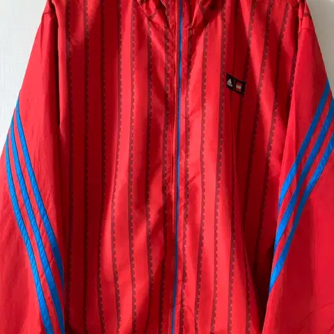 아디다스 레고 콜라보 바람막이 자켓