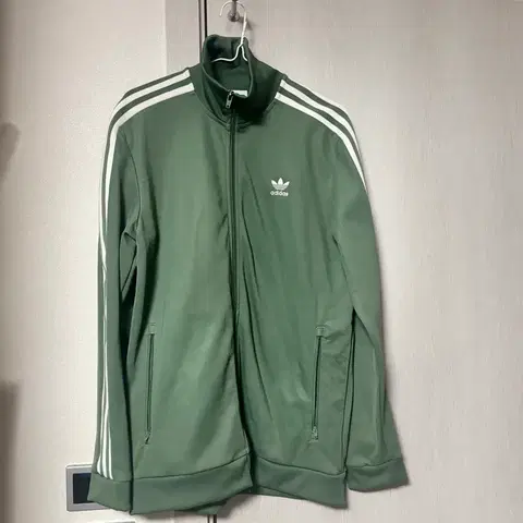 아디다스 베켄바우어 카키 말차 연두 트랩탑 져지