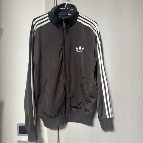 아디다스 우주매물 초코브라운 구파이어버드 져지 트랙탑100