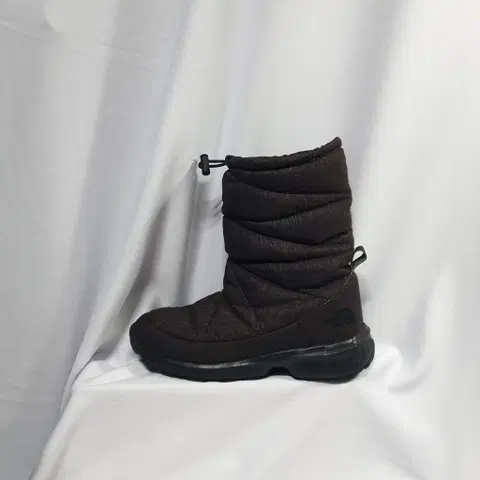 빈티지하서 240 노스페이스 화이트라벨 구스다운 부띠 패딩 부츠